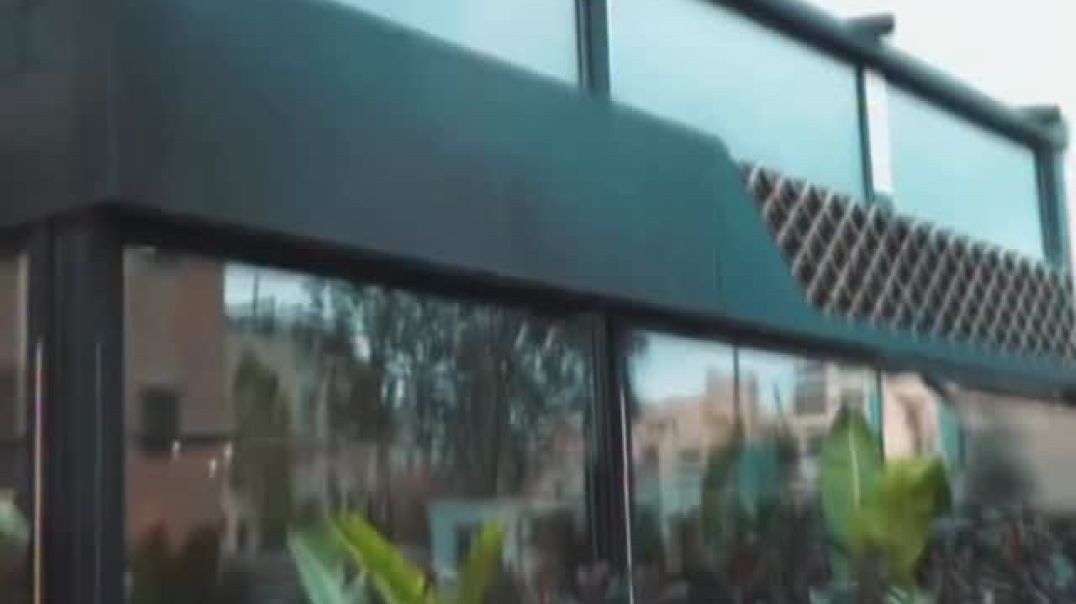 ساخت تابلو تبلیغاتی با کلمات متحرک